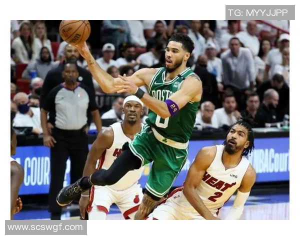 波士顿凯尔特人对阵迈阿密热火的全面分析与赛前展望